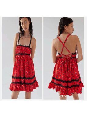 Urban Outfitters UO Eliana Strappy-Back Floral Babydoll Dress Size M